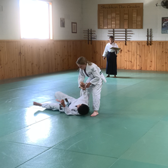 martial arts class for kids self defense move